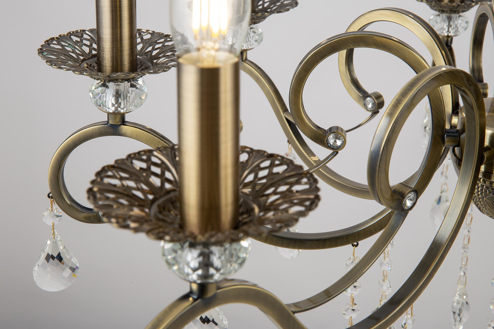 Lampadario Royal Classic in Metallo Grace Ottone