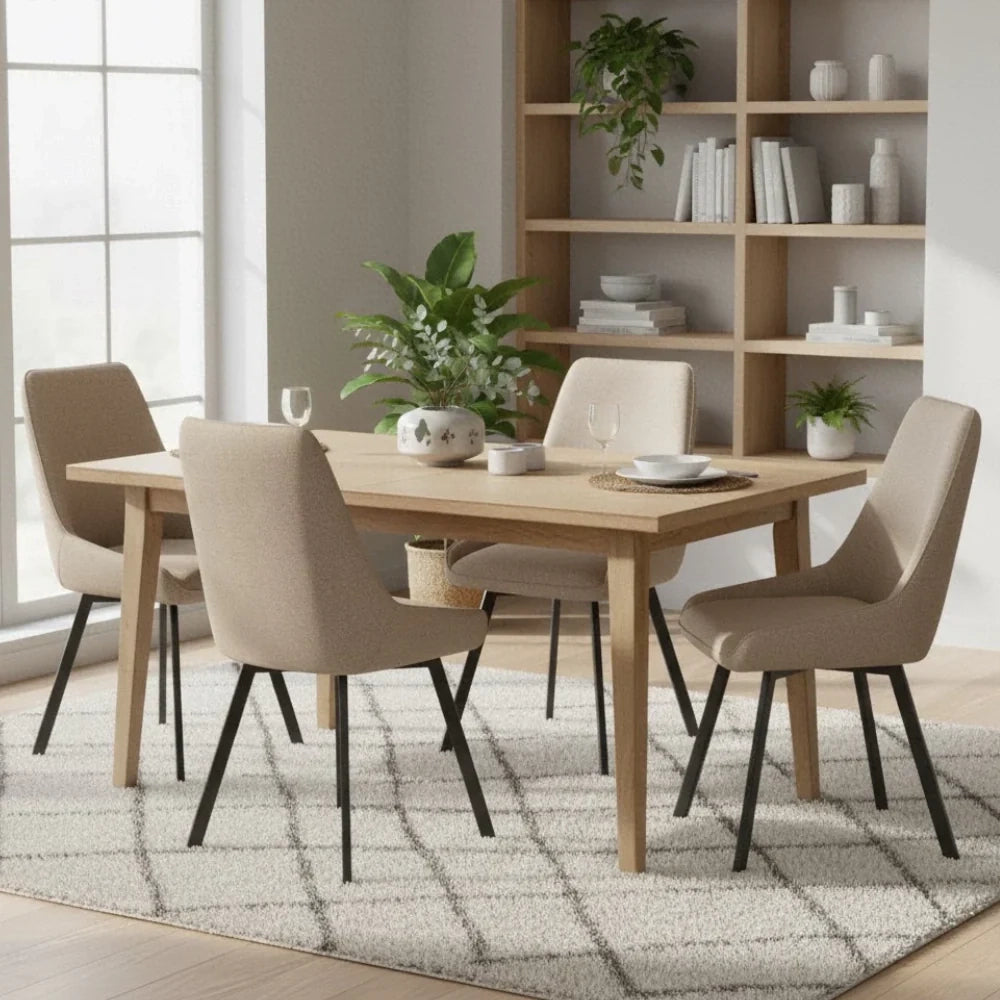 Set di 4 sedie da pranzo imbottite in microfibra beige Artemis con struttura in metallo facili da pulire | Duzzle