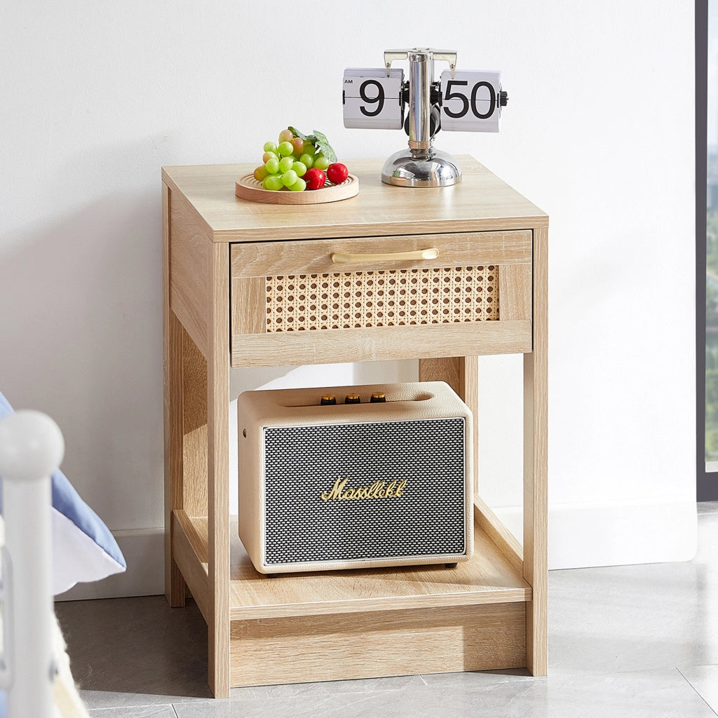 Comodino in MDF naturale con finitura effetto rattan