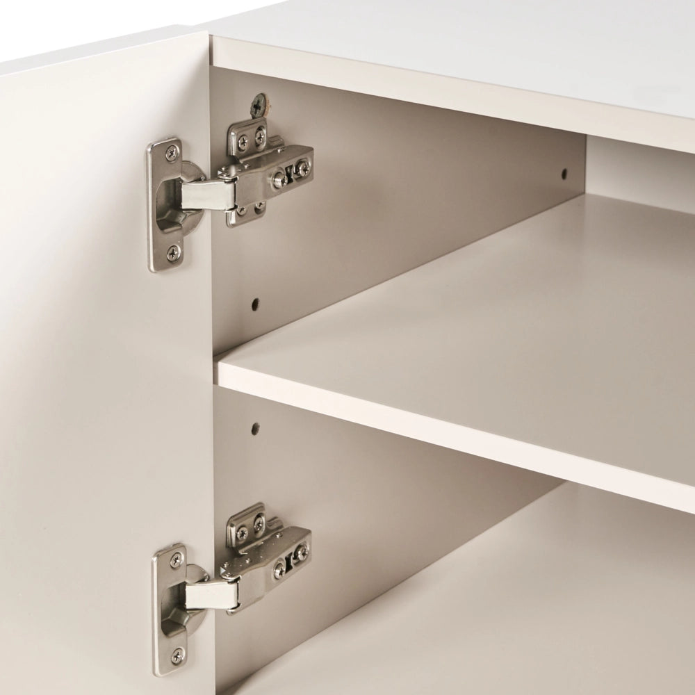 Comodino beige chiaro MDF Gambe in metallo 2 ripiani Cashmere Camera da letto dal design moderno