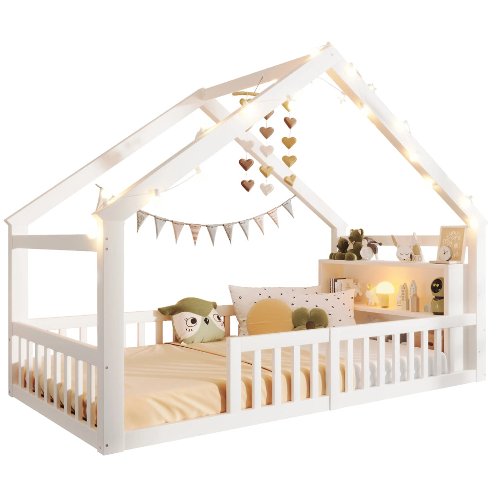 Letto per bambini a casetta 90x190 cm con sponde e ripiani laterali bianco