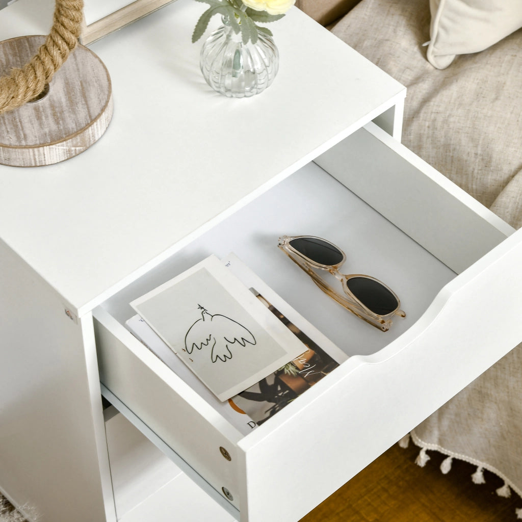 Comodino con 3 cassetti ¨C Minimal ¨C Bianco 40x35x68,5 cm