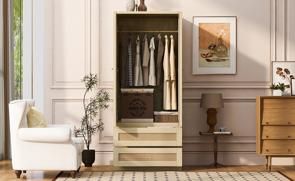 Armadio a 2 ante con 2 cassetti e vano interno; 70 × 55 × 170 cm; legno