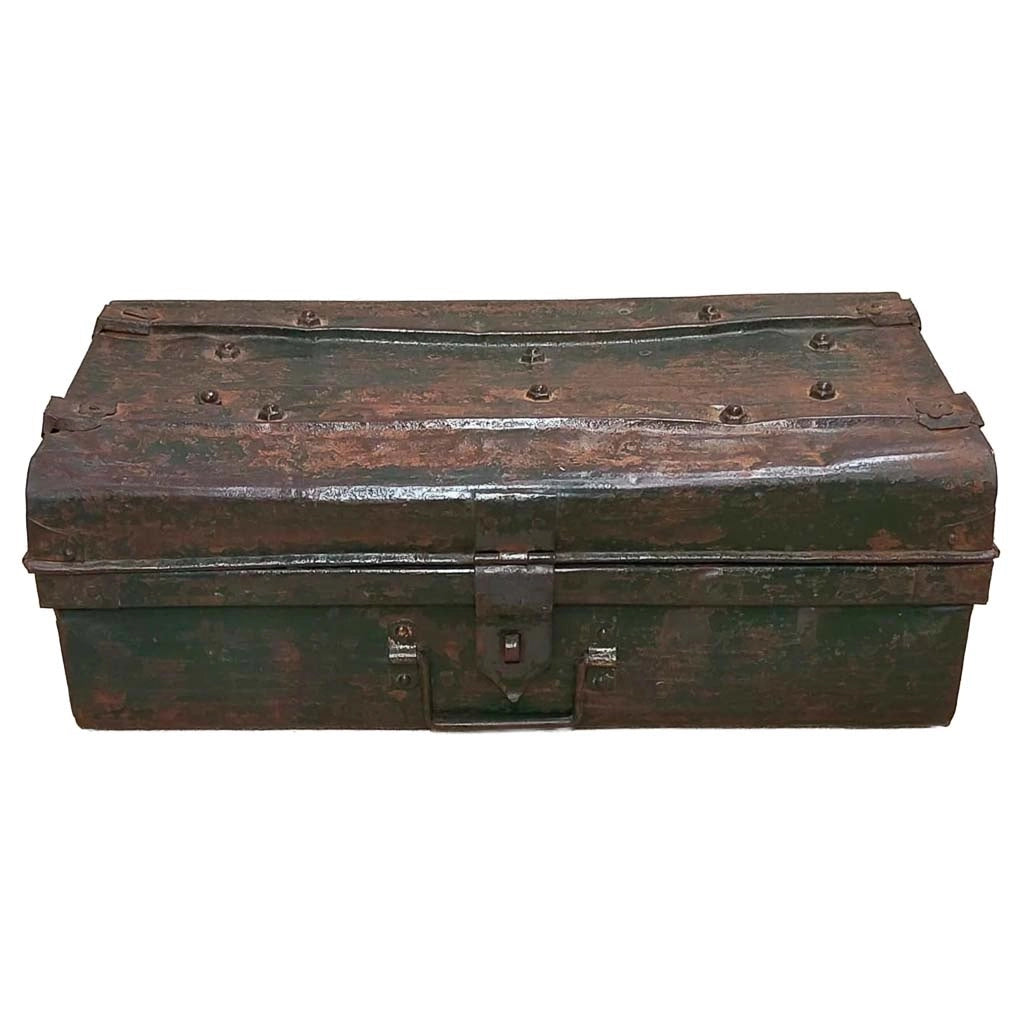 Valigia artigianale in metallo, 67x37x25h cm