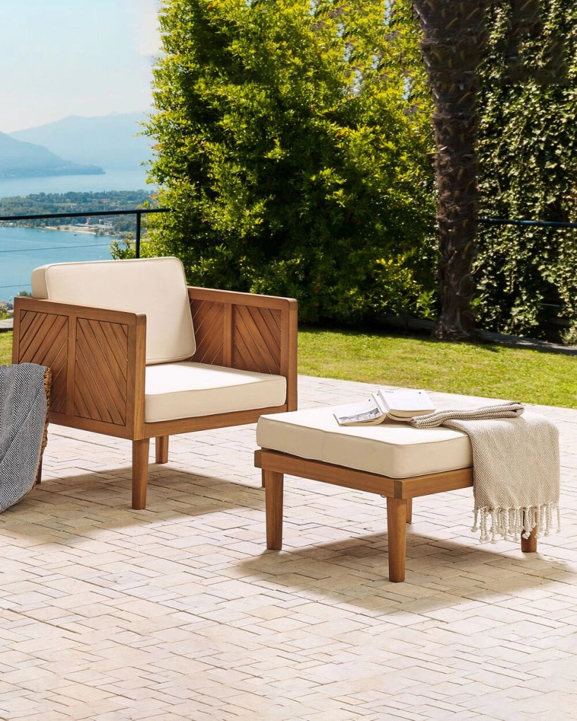 Poltrona da giardino in legno di acacia con poggiapiedi in poliestere cuscini schienale del sedile bianco indoor outdoor