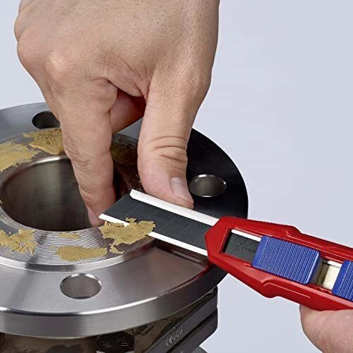 Knipex 90 10 165 BK CutiX Taglierino Universale lama retrattile segmentata 18 mm impugnatura magnesio colore Nero