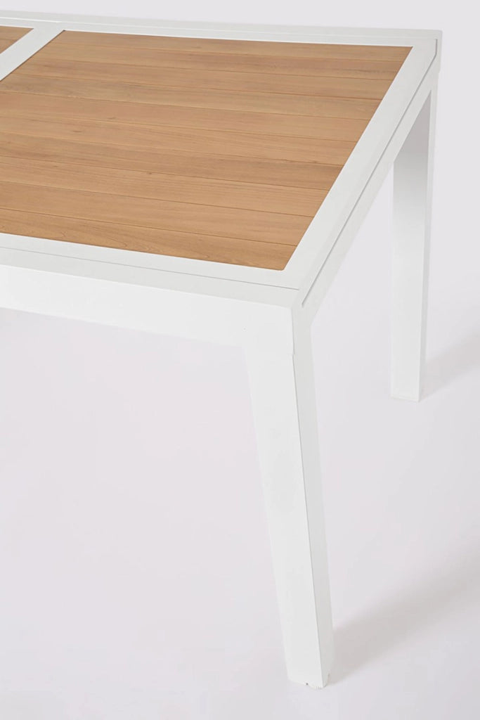 Tavolo Allungabile da Esterno 140-210x77x75h cm in Alluminio e Polywood Hilija Naturale e Bianco