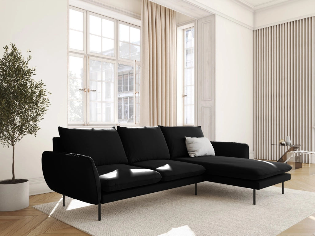 Cosmopolitan Design - Divano angolare destro "Vienna" 5 posti in velluto nero 