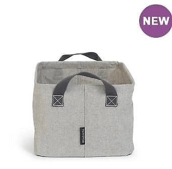 Brabantia 105685 Cesta per Panni Pieghevole 35 L Tessuto Impermeabile con Impugnature Morbide colore Grigio