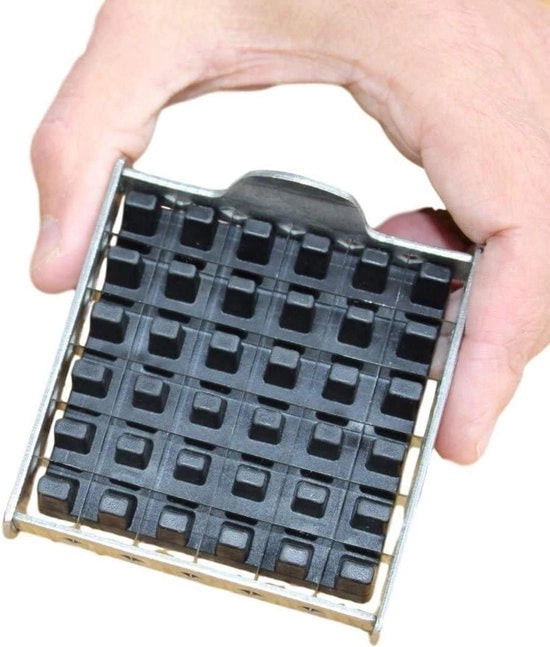Snidatore di patatine 12mm a quadratini con fori