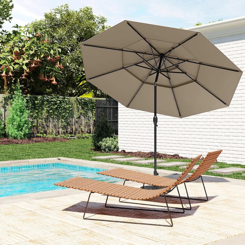 Ombrellone da Giardino con 32 Luci LED, Pannelli Solari e Manovella, Ombrellone Parasole da Patio 313cm Inclinabile con 8 Osse, per Balcone, Spiaggia, Piscina, Base Non Inclusa