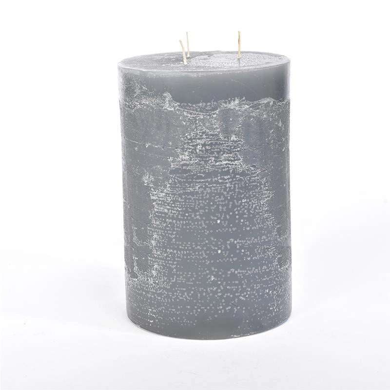 CANDELA PILLAR RUSTIC PROFUMATA COLORE GRIGIA CON 3 FIAMME DIMENSIONI  H CM 25 X D CM 15