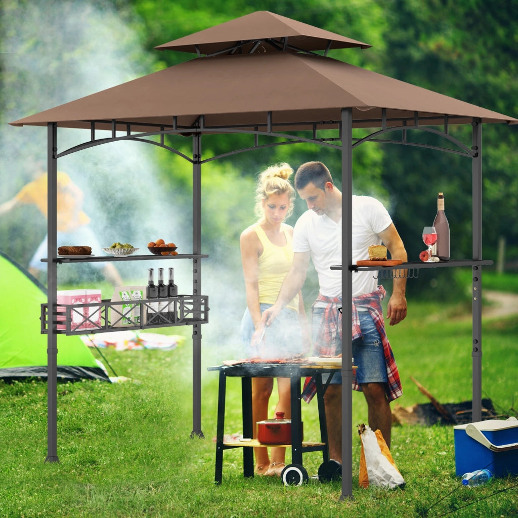 Gazebo per Barbecue da Giardino 8 x 5 Feet Marrone con 2 Ripiani Laterali e Ganci Resistente per Esterno