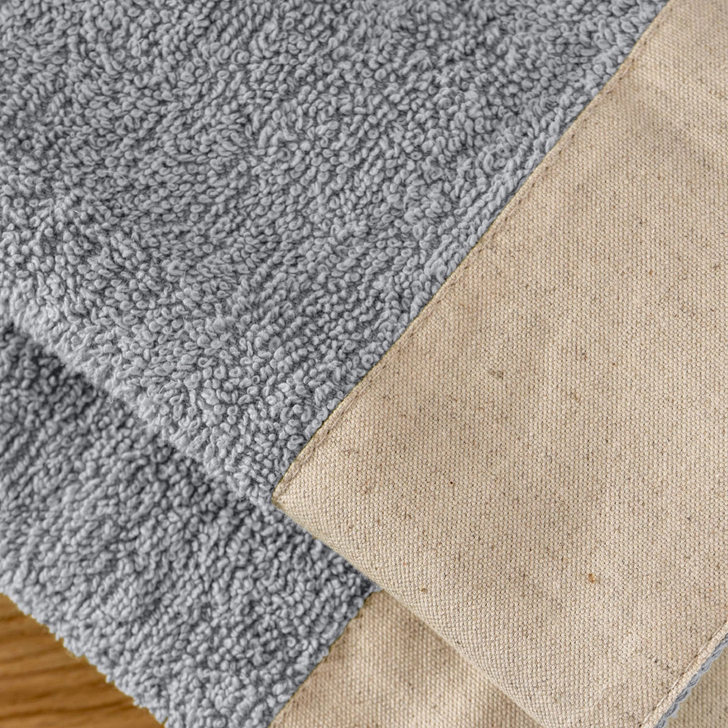 Set Asciugamani Bagno 2 Pezzi con Balza in Lino – Salvietta + Ospite – Morbidi, Super Assorbenti e Delicati sulla Pelle – Certificati OEKO-TEX – Eleganti e Resistenti  Perla