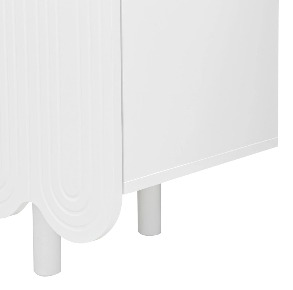 Credenza bianca 120 cm - 4 ante scolpite, ripiani interni