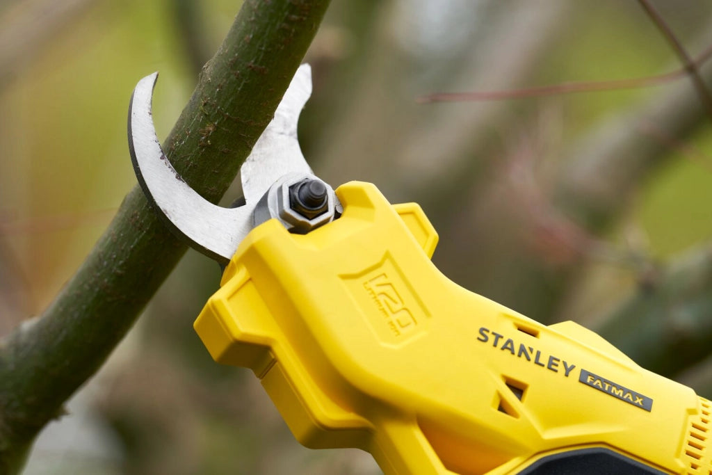 Stanley Fatmax SFMCPP32M1 – Cesoia Batteria Potature 18V + Batteria 4 ah