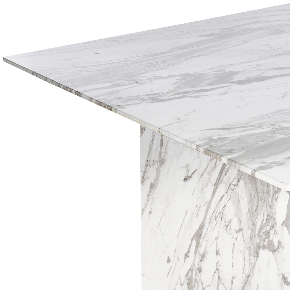 Tavolo da pranzo moderno e glamour in MDF con piano in vetro effetto marmo gambe in metallo dorato 8 posti 100 x 200 cm soggiorno cucina
