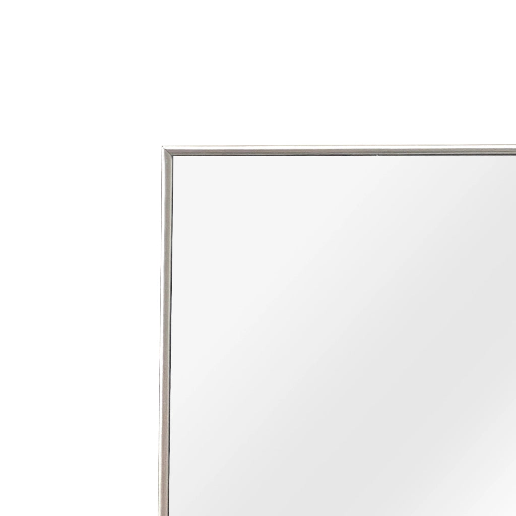 Specchio da Terra 'Barletta' a Figura Intera 150 x 35 cm Cornice in color Argento [en.casa]