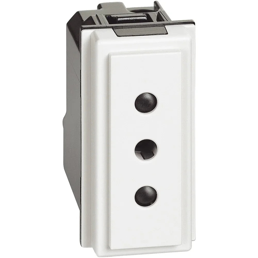 Presa Bticino Living Now 2P+T 10A 250V colore bianca KW4113