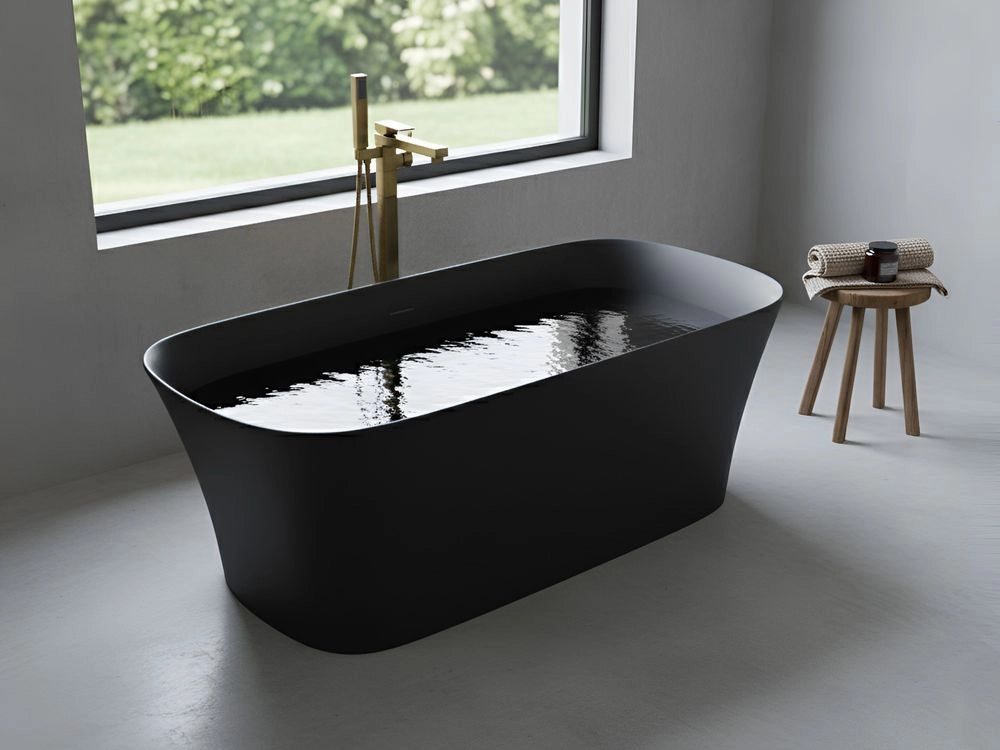 Vasca da bagno freestanding in acrilico nero 1600 x 750 mm ovale con finitura liscia opaca Stile moderno per il bagno