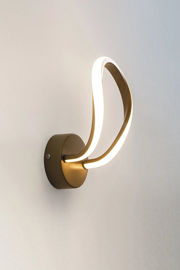 SAVOY Sospensione a LED 45W 3000K in Alluminio Oro Satinato con Diffusore in Silicone - Lampada da soffitto di design professionale