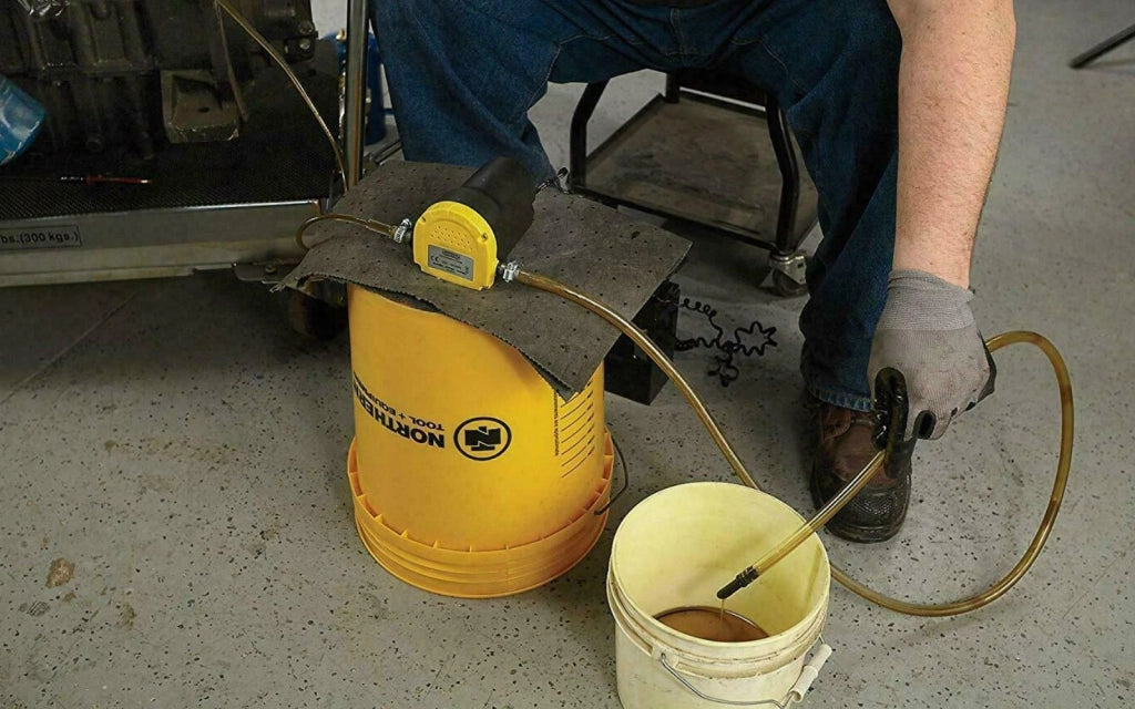 Pompa 12v per aspirazione travaso olio carburante gasolio di auto moto furgoni