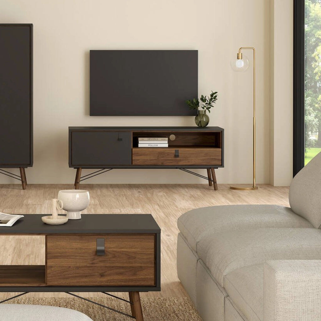 Mobile porta TV Antoine, Credenza da soggiorno, Armadio basso per TV, Base parete attrezzata, 150x40 h60 cm, Nero e Noce