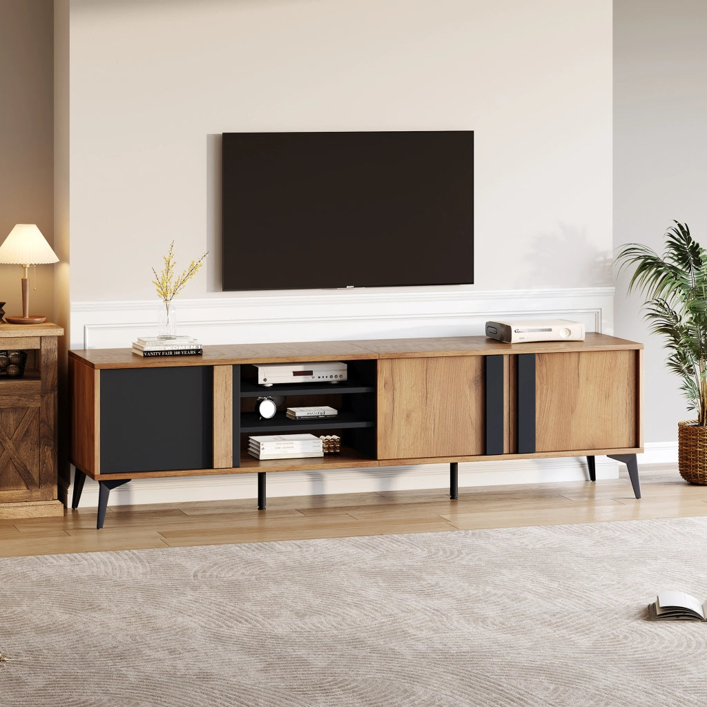 OKWISH Mobile TV con 3 Ante e 4 Vani Aperti, Foro Passacavi e Piedini Regolabili, per Soggiorno, Pannello di Particelle, Marrone e Nero 180×40×50 cm