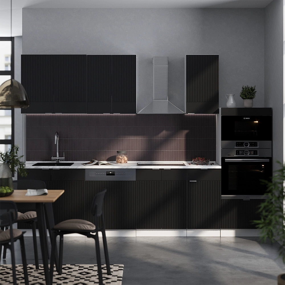 Cucina componibile Fame-Line Nero rigato/Bianco 300 cm con armadio alto, PL Marmo Vicco