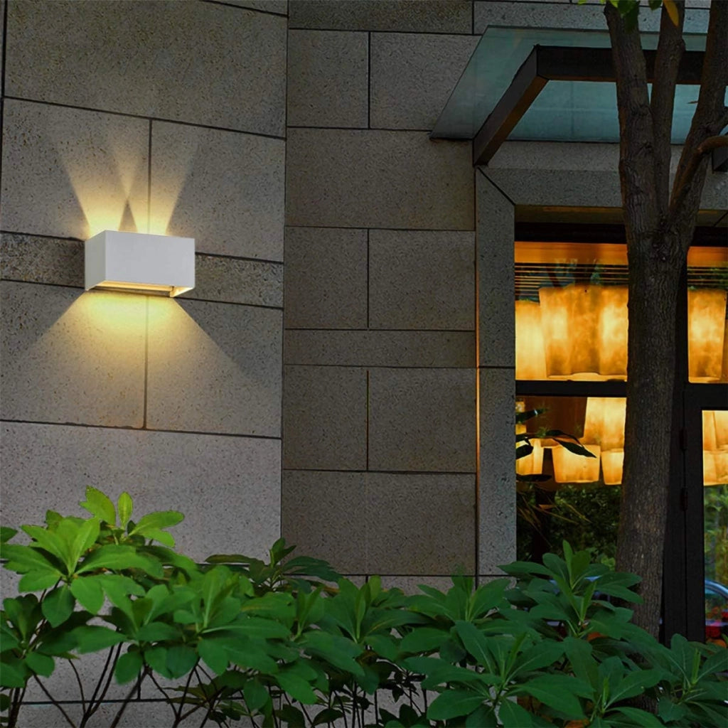 Applique LED da Esterno 24W doppio Fascio Luminoso up down Regolabile IP65 luce Bianca Fredda 6500K