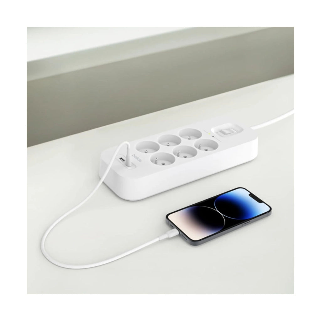 Striscia di alimentazione a 6 prese con protezione Lightning, USB e USB-C Bianco Belkin