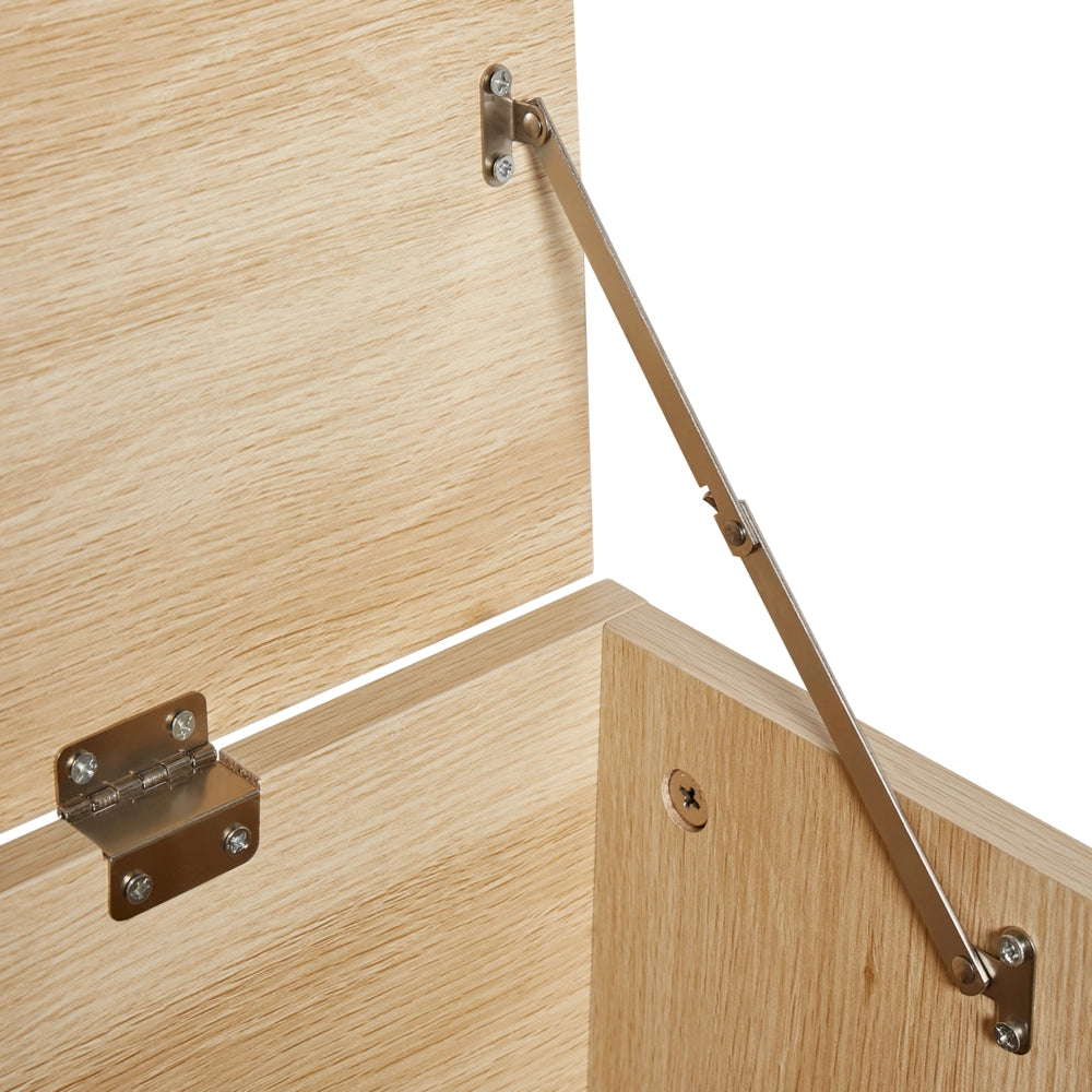 Panca portaoggetti Legno chiaro Legno ingegnerizzato Fronti in rattan Cuscini sul piano Fronti intrecciati Corridoio