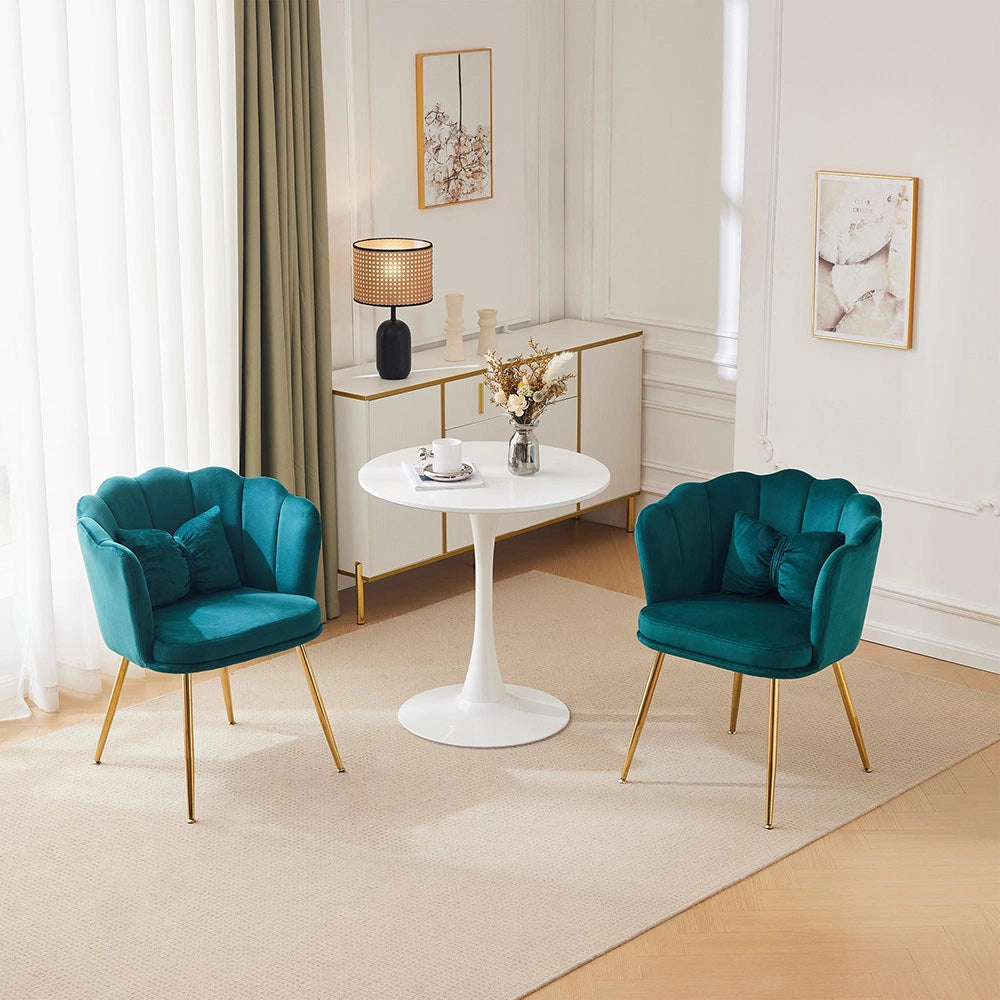Fauteuils di sala moderni in velluto - Xylo - Schienale a petalo, piedi dorati, cuscini farfalla