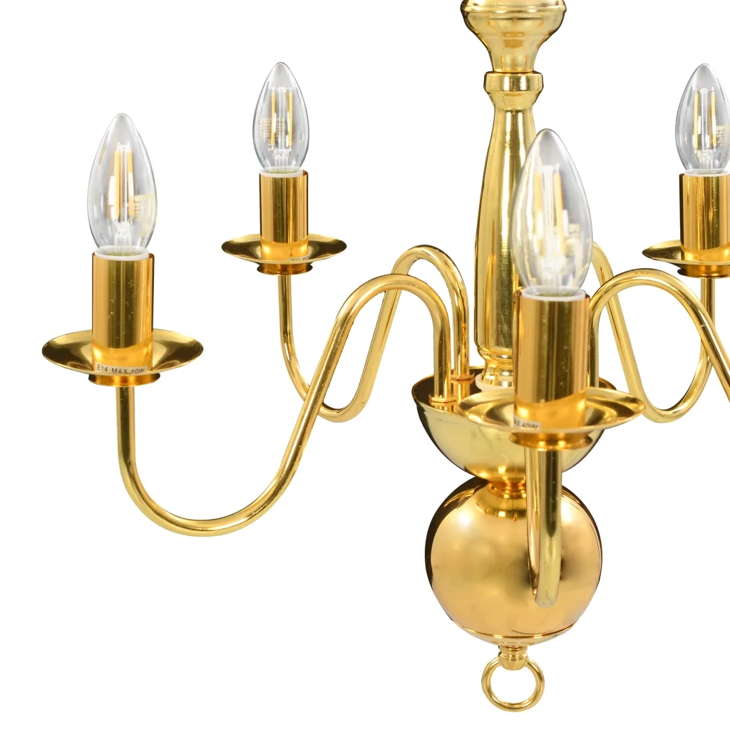 Lampadario classico dal design elegante 50 x 45 cm che crea un'atmosfera morbida e accogliente. 5 lampadine E14 in metallo color oro. 02_0046423