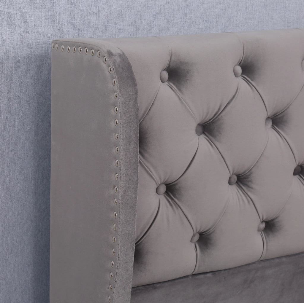 Letto imbottito contenitore 160x200 in velluto grigio; testiera alta 99 cm