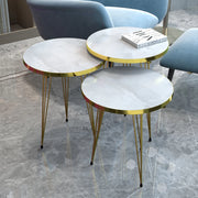 Set 'Skibby' di 3 Tavolini da Salotto Tavolini Bassi a Treppiede in Altezze Diverse Gambe a Forcina e Piani Rotondi Ø38 cm - Marmo Bianco / Oro [en.casa]