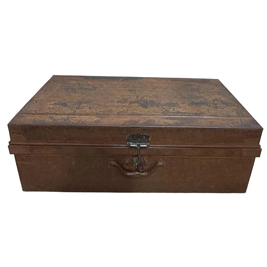 Valigia artigianale in metallo, 67x37x25h cm