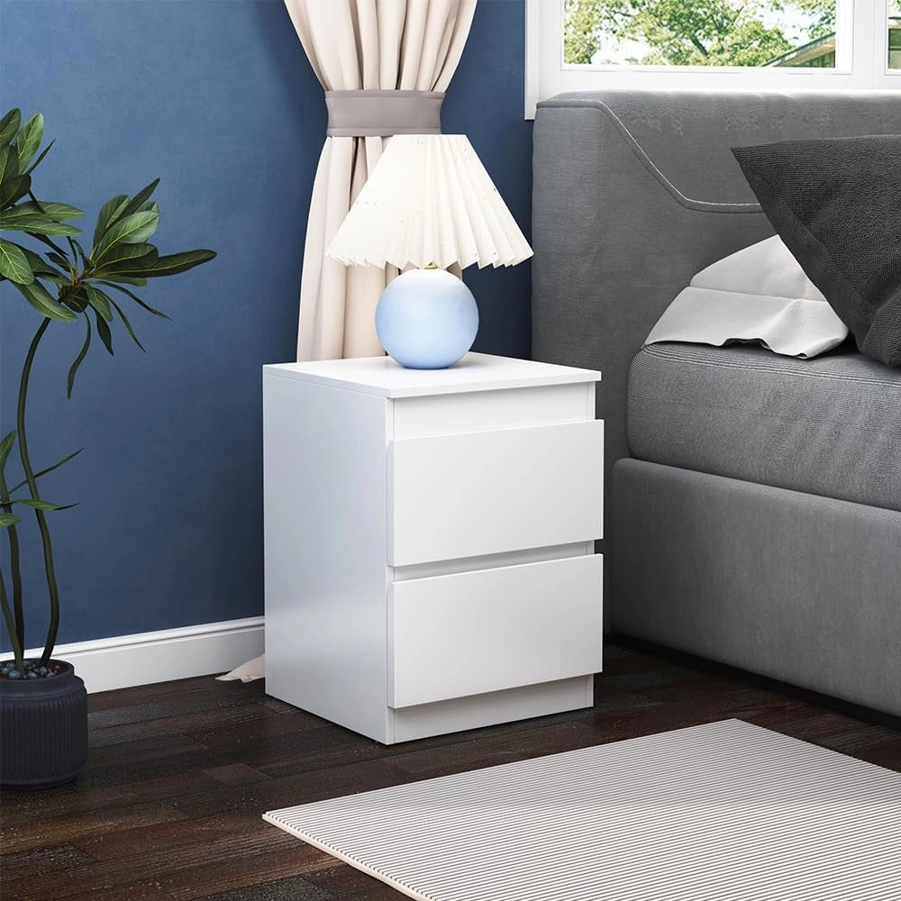 Comodino Calisto, Bianco, 40 x 55 cm, con superficie d'appoggio e passacavi per dispositivi