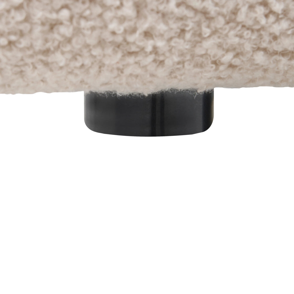 Poltrona imbottita in bouclè con braccioli stile moderno beige