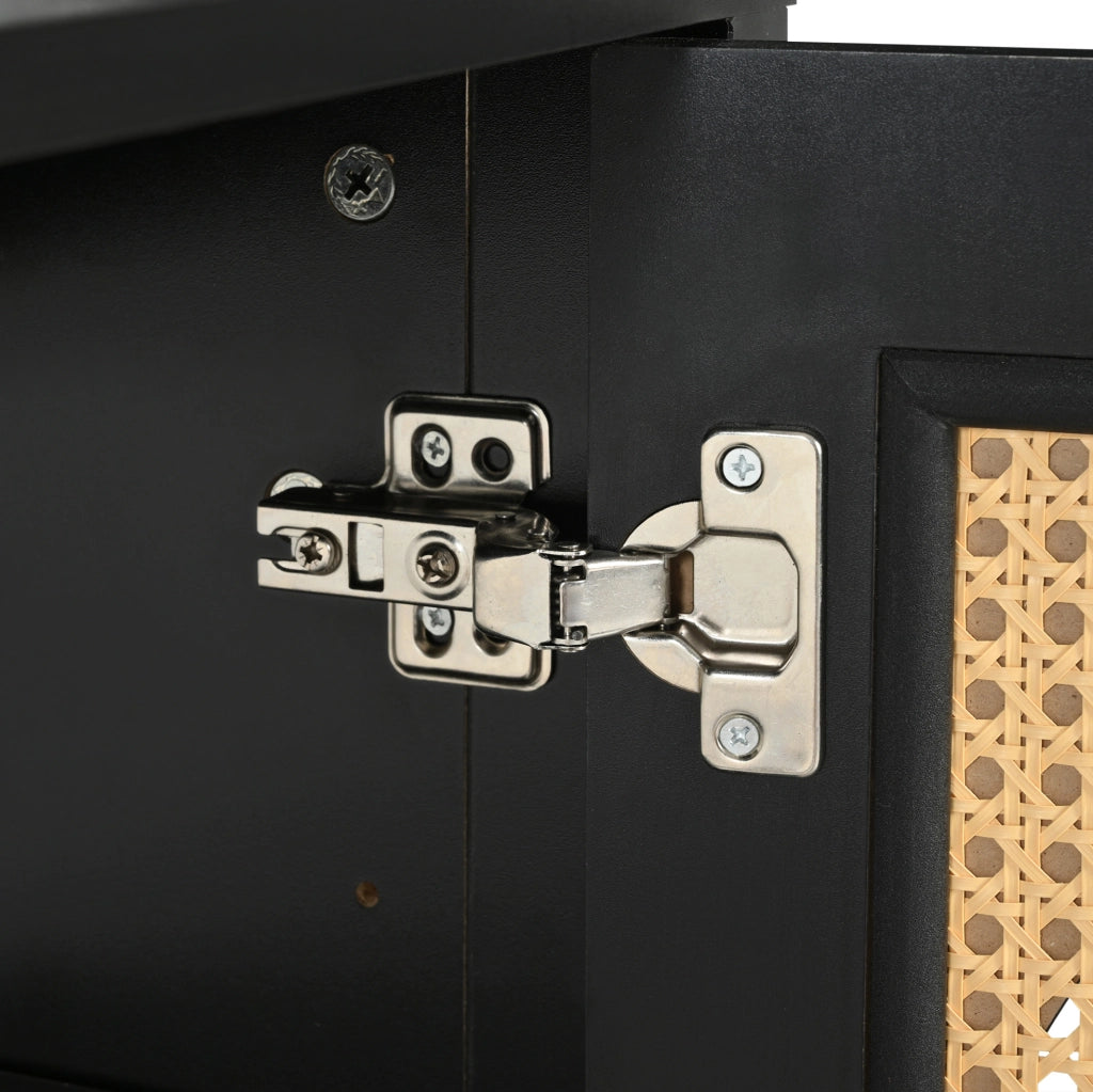 Sideboard moderno minimalista con 4 ante in rattan artificiale nero e maniglie in metallo