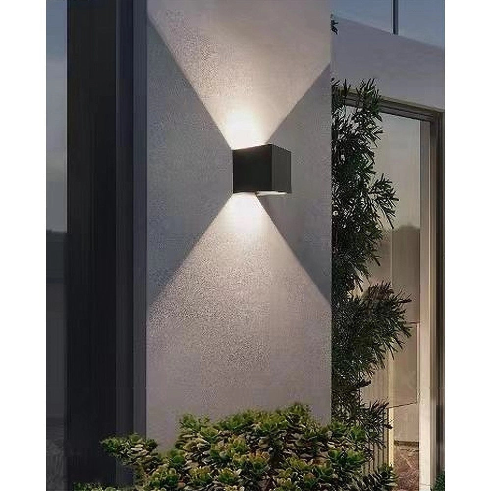 Trade Shop - Applique Da Parete Nero 22 Watt Per Esterno Doppia Emissione Luminosa Ip65 Es66 -