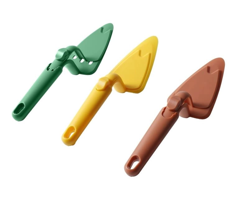 MA MAISON 1 PALETTA PER DOLCI MODELLO SIERRA CON COMODO MANICO IN COLORAZIONE ASSORTITA