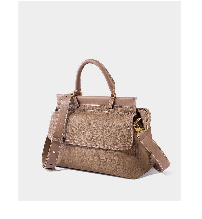 Borsa a tracolla classica da donna in vera pelle, colore grigio.