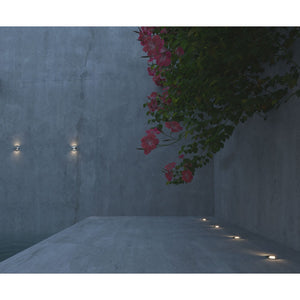 Beneito & Faure - Segnapasso led da esterno Ina 2W 3000K - Faretto da incasso a luce calda IP67 da parete o pavimento