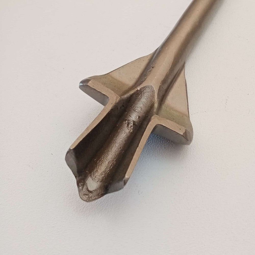 Benman scalpello punta a sgorbia da 35mm ed alette per tassellatore sds-max - lunghezza 380mm