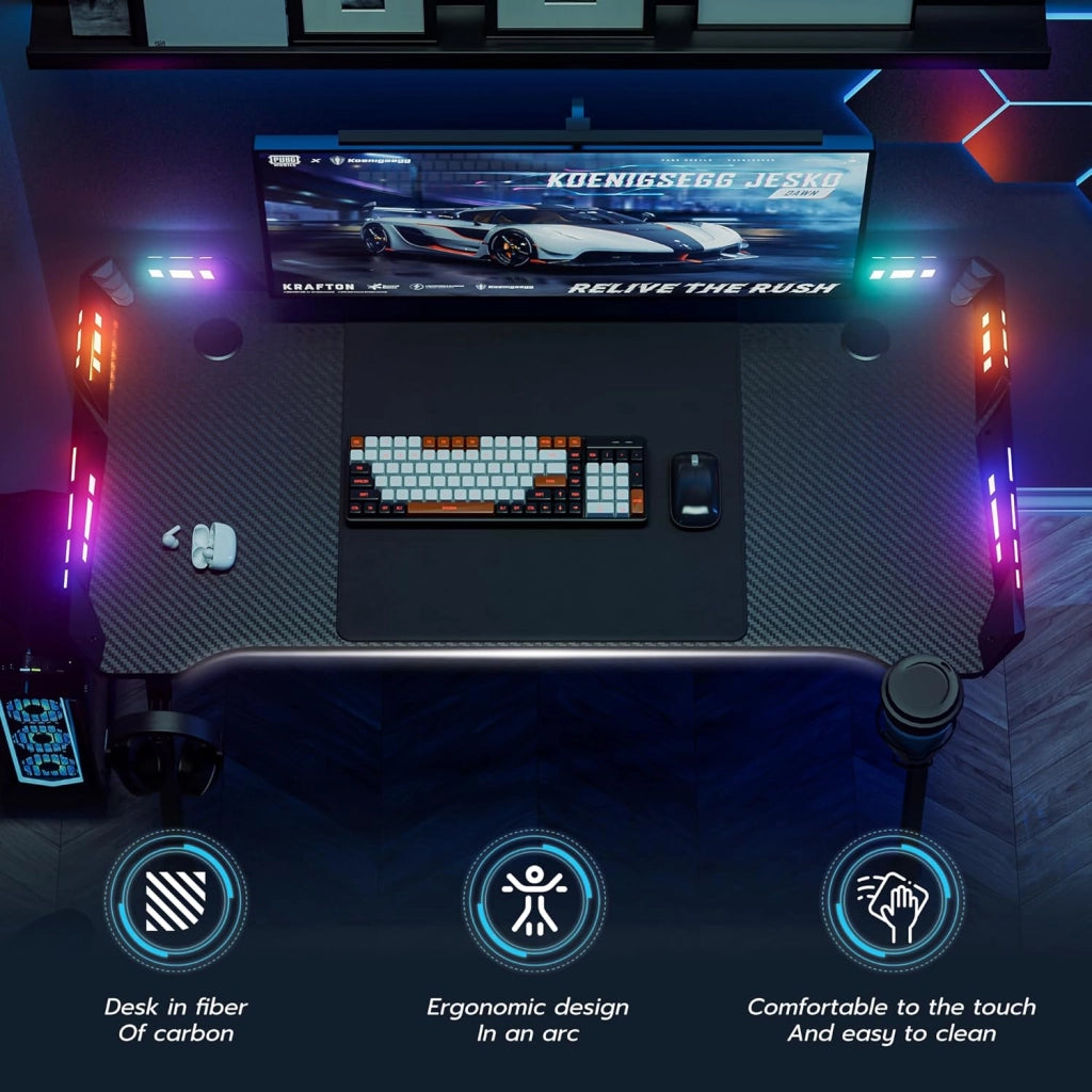 Scrivania da gioco a LED, 160 x 60 cm, tavolo da gioco con porta bevande e gancio per cuffie, tavolo da gioco con rivestimento in fibra di carbonio, telaio M