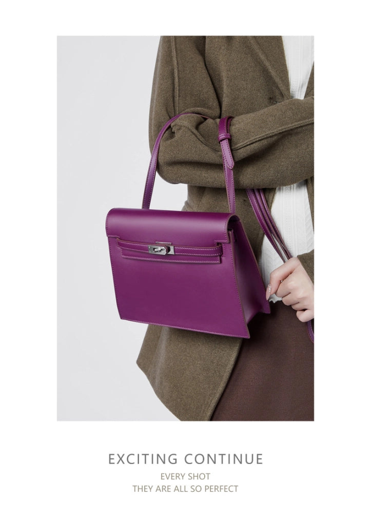 Borsa a tracolla da ballo in vera pelle, colore viola.