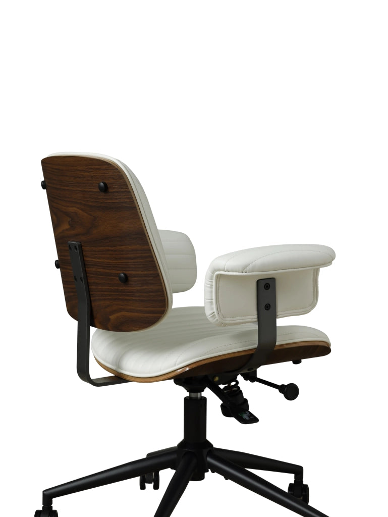 Sedia da ufficio girevole in PU leather beige con braccioli imbottiti e base in metallo