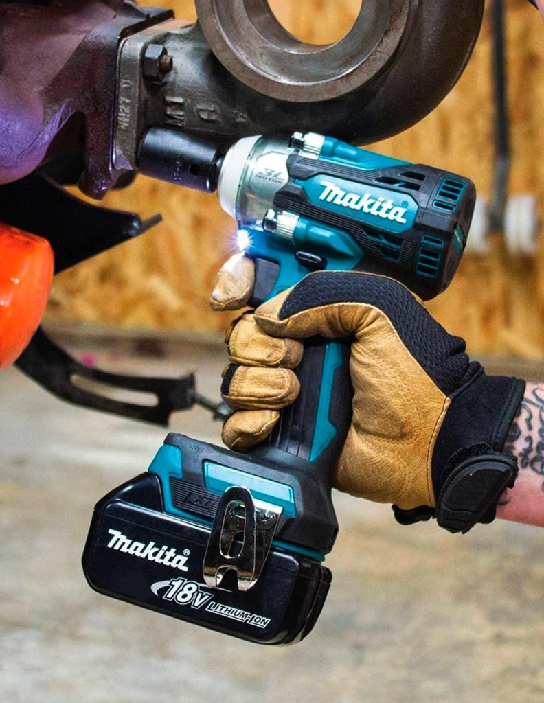 Avvitatore ad Impulsi MAKITA DTW300RTJ (2 x 5,0 Ah + DC18RC + MAKPAC 2)