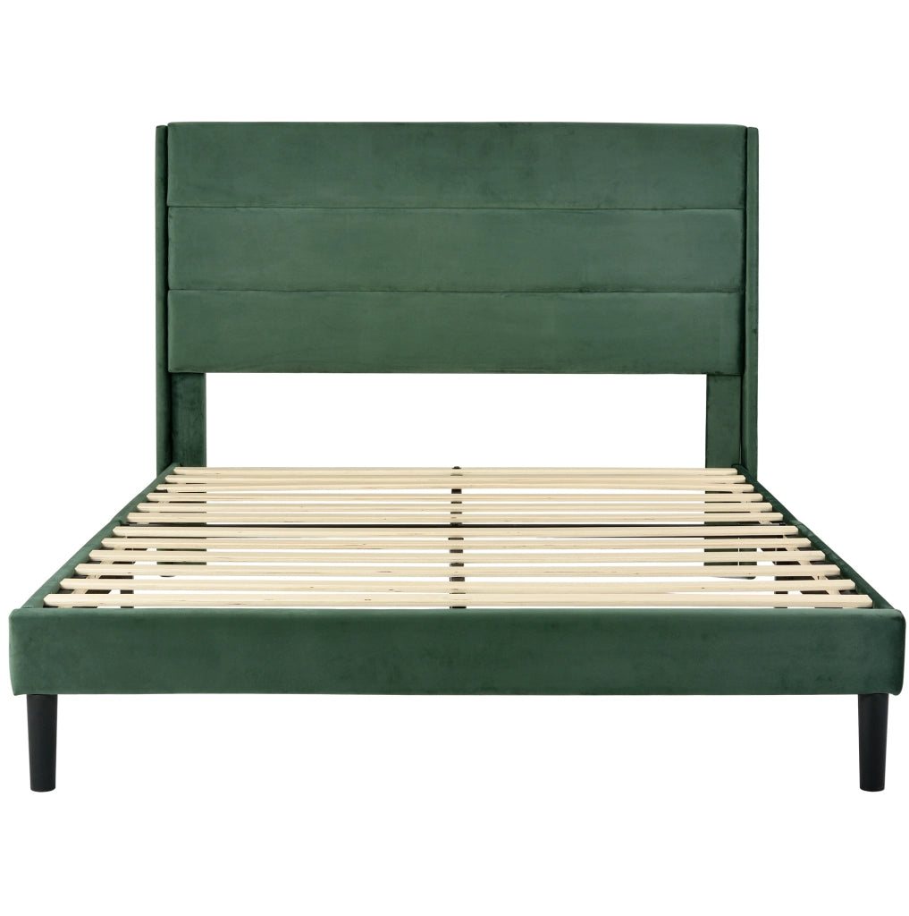 Letto imbottito 140x200 cm con testiera e rete a doghe; velluto verde scuro